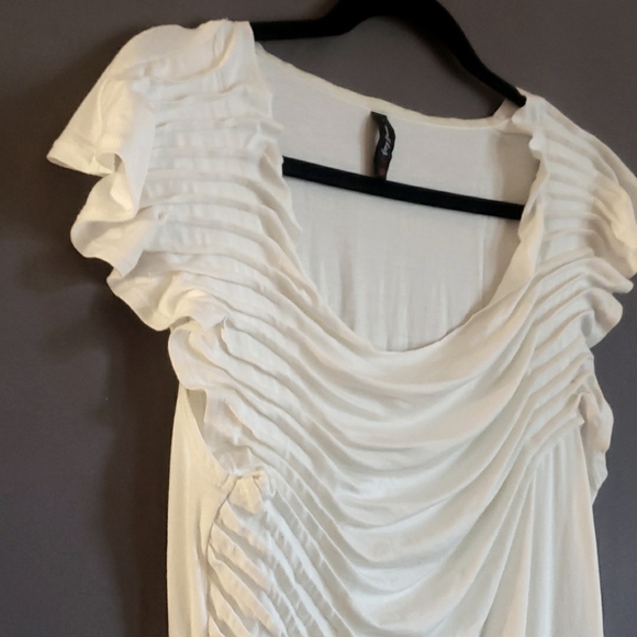 Foxy Jeans size M T-shirt, white. - Picture 4 of 4